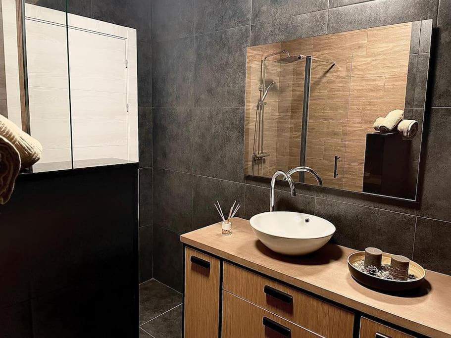 Acogedor Retiro Junto Al Mar Apartment Седейра Екстериор снимка